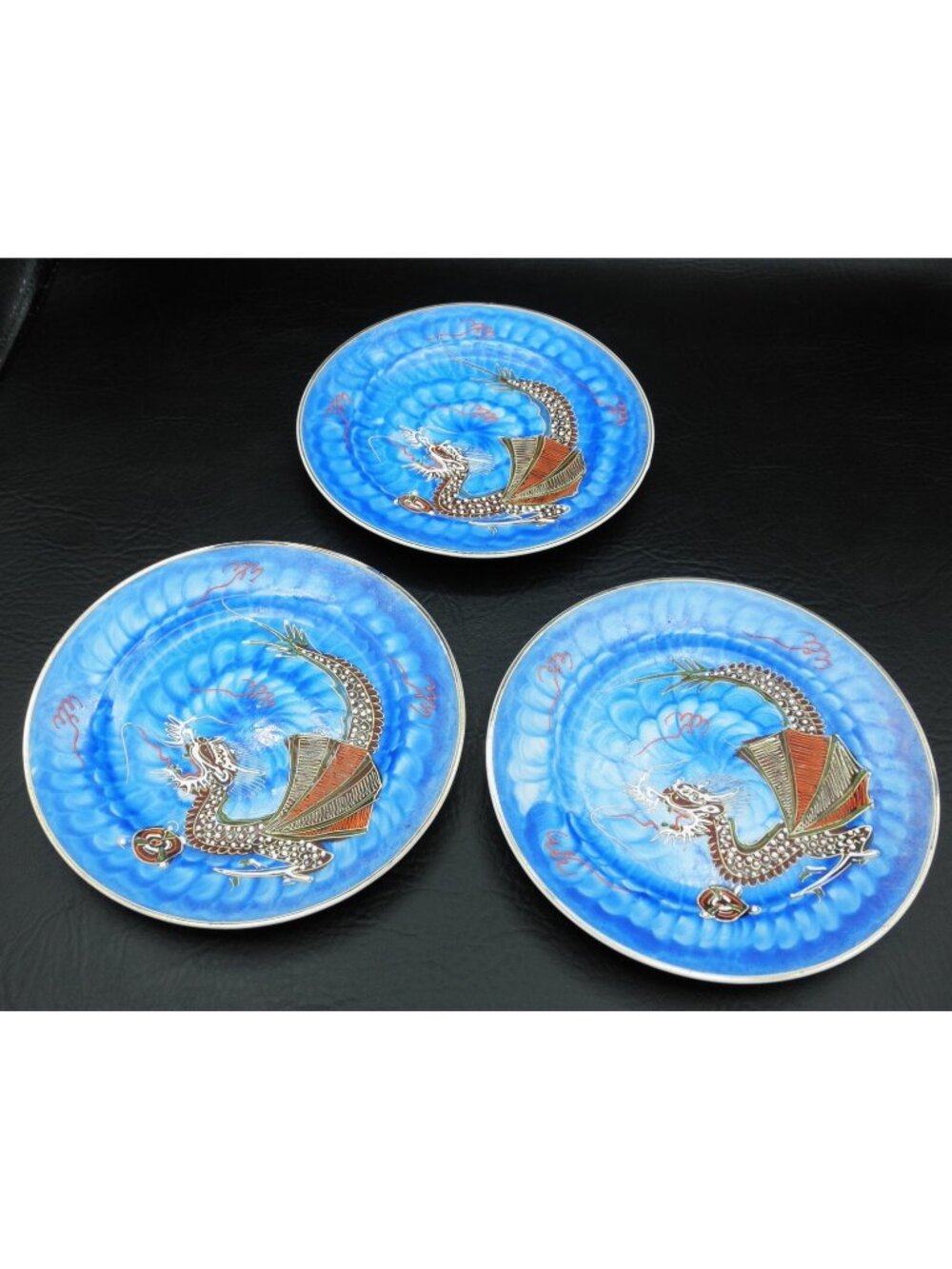 Japanese Dragon Ware Blue Moriage Plate Set of 3 Vibrant Colors 7.25 Inches